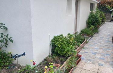 Charmant studio neuf et meublé - Foto 17