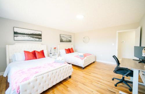 Spacious 5BR 3BA Free Parking Minutes to DC with Pool - Foto 20