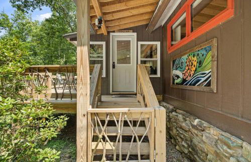 Linville Gorge Cottage with Hot Tub - Photo 31