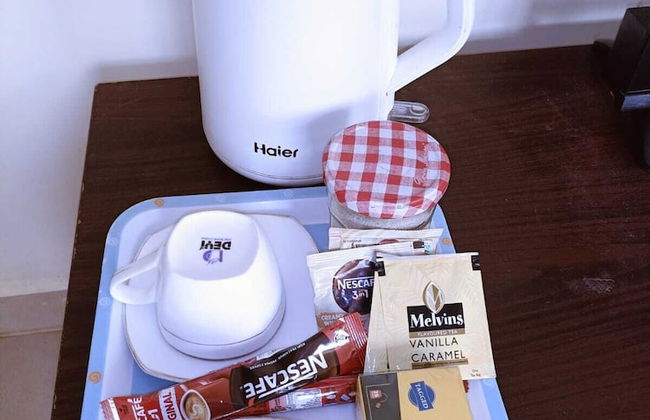 Redhill Cliff Complex - Foto 19