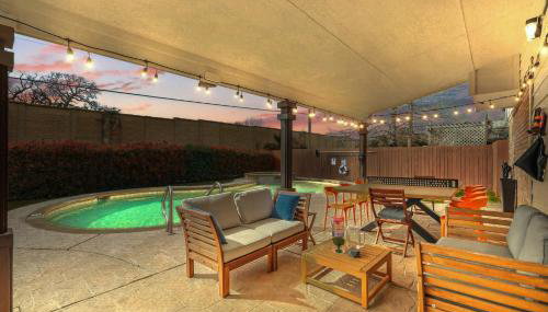 4BD Tropical Pool Oasis with a Game Room - Foto 2