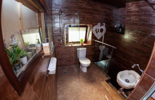 Charming House in Laroya + Jacuzzi - Photo 12