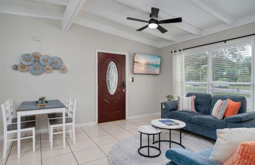 Stylish 2BR Home Near Disney and Universal Orlando - Foto 22