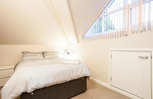 Luxury 2 Bedroom Apartment in Peaceful Location - Foto 14