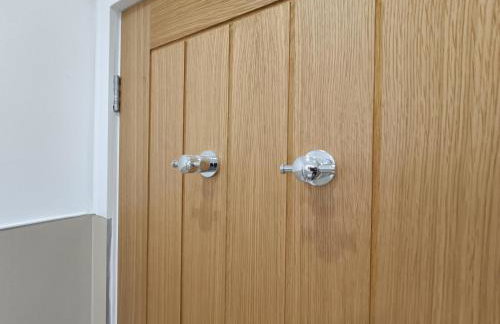 RnB - Rural n Beautiful - The Spacious Coach House - Photo 15