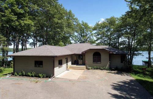 Cheif Lake Lodge home - Foto 32