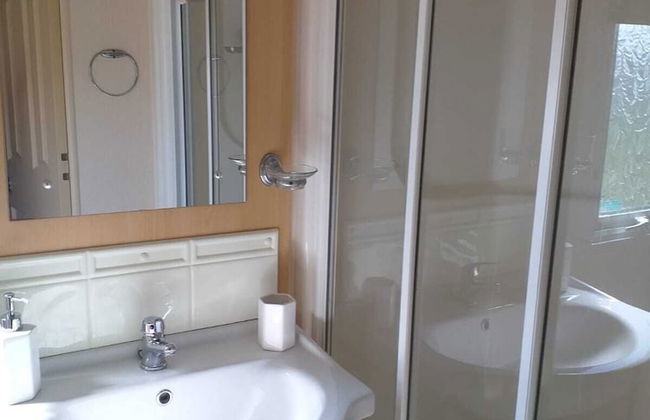 Captivating 2-bed 6 Berth Caravan in Ingoldmells - Foto 12