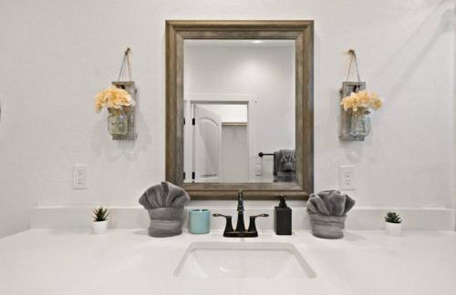 Modern Midtown Home Close to Downtown - Foto 24