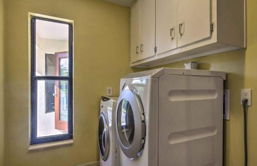 Naples House with Lanai and Pool - Walk to Beach! - Foto 19