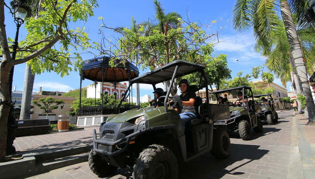 Aproveitando o tour de buggy por Mazatlán
