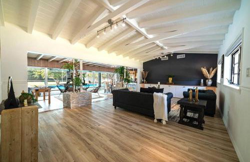 Luxury Miami Village w/Pool+Grill+MiniGolf - Foto 12