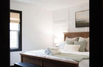 Modern Cottage with hot tub near lake, wineries, Geneva and SPIRE - Foto 20