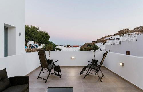 Lindos Calmare Suites - Photo 21