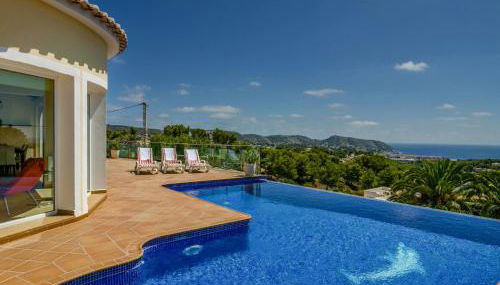 Villa in Moraira with Pool near Beach - Foto 2