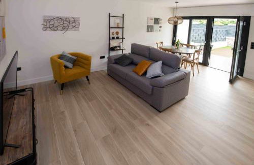 ADOSADO-DUPLEX ADAPTADO zona de playa y montaña - Foto 4