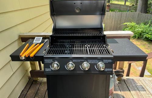 Sparkling Saratoga 3BR home near Track and SPAC Dogs - Foto 10