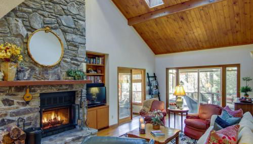 Peaceful Sapphire Cabin with Mountain Views - Foto 3