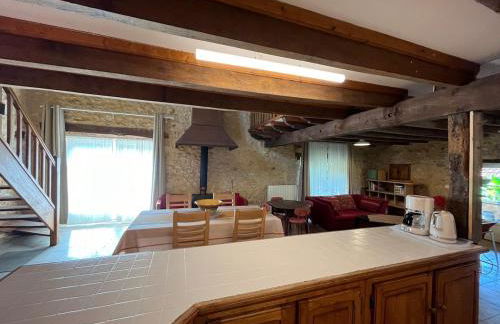 Gîtes OSTAL de Marcillac avec piscine - Petit Bois - Foto 6