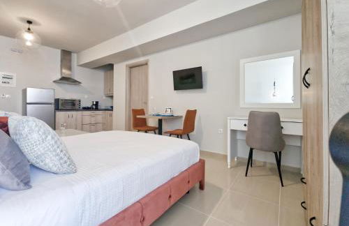 Epipleon Luxury Suites - 103 - Δωμάτιο 35τμ με βεράντα 35τμ μπροστά στη θάλασσα - Foto 3