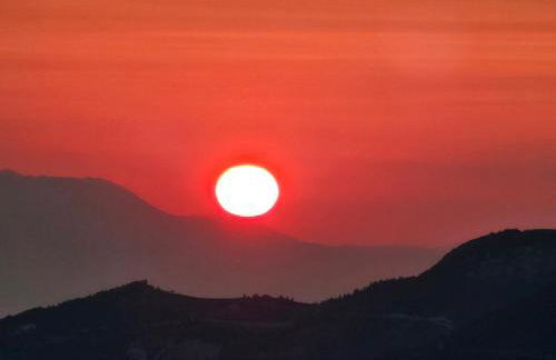 Ξενώνας Νικόλ - Photo 2