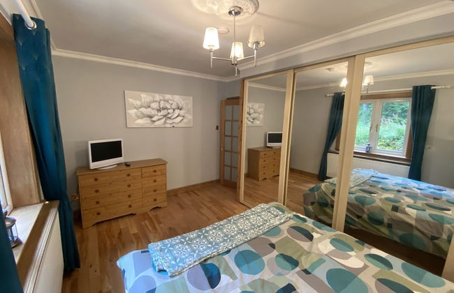 Country Cottage Sleeps 6 w/ Hot Tub & Dog-friendly - Foto 10