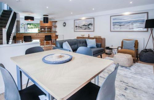 The Cottage - 2 Bedroom Cottage - Tenby - Photo 48