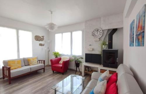 Maison 2 Chambres en Bord de Mer-Jardin & Animaux Acceptes, 400m de la Plage - Foto 8