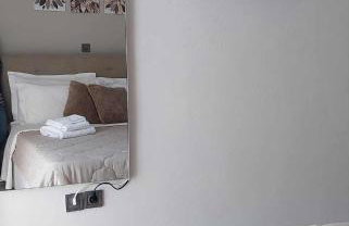 L28 apartment - Photo 6