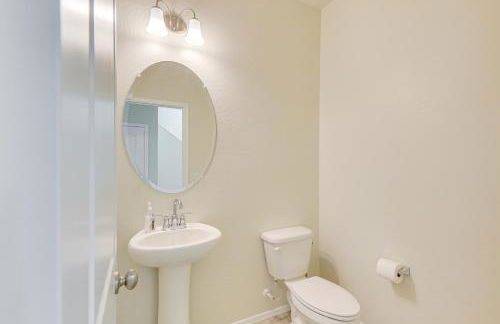 Family-Friendly Home with Playroom in San Tan Valley - Foto 10