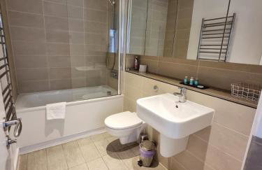 City Centre Flat near Top Sights - Foto 24