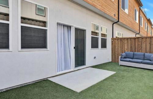 Elegant 3BR Home w/ Rooftop • 5 min to Downtown - Foto 65