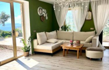 Katerina's House - Photo 1