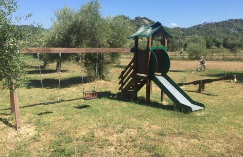 Evinos Garden - Photo 10