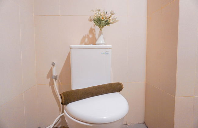 Comfortable Studio Room at LRT City Jatibening - Foto 17