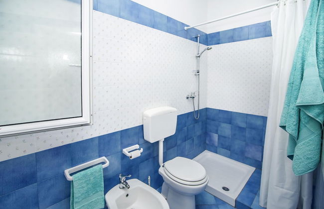 Penthouse Azzurra Sea View Near Beach - Photo 9