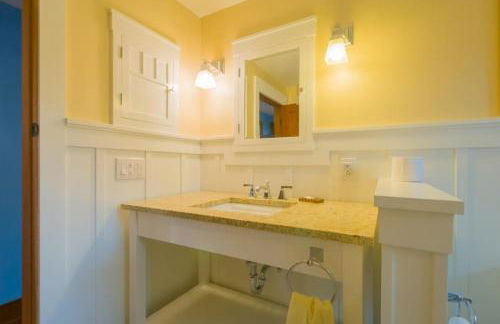 18 Bourne Avenue Sandwich - - Cape Cod - Photo 4