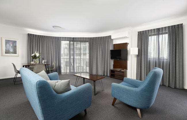 Quest West End - Photo 1