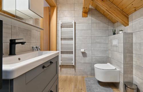 3 Hills Wooden House - Foto 18