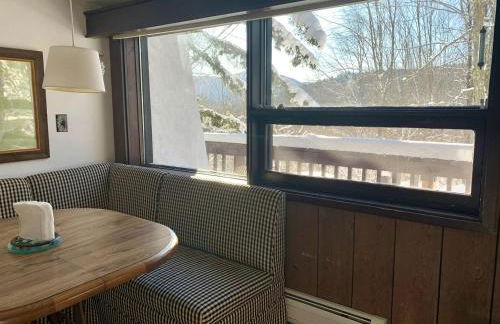 Cozy Cabin Rental with Fireplace near Killington Mountains in Vermont - Foto 8