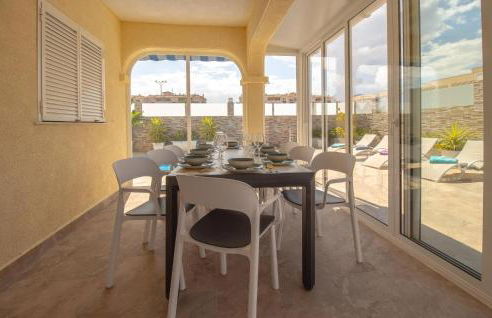 4 Bedroom Lovely Home In Orihuela Costa - Foto 12
