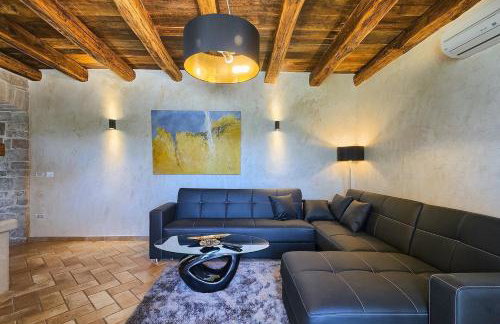 Villa Zvonar near Motovun with large pool and whirlpool - Foto 16