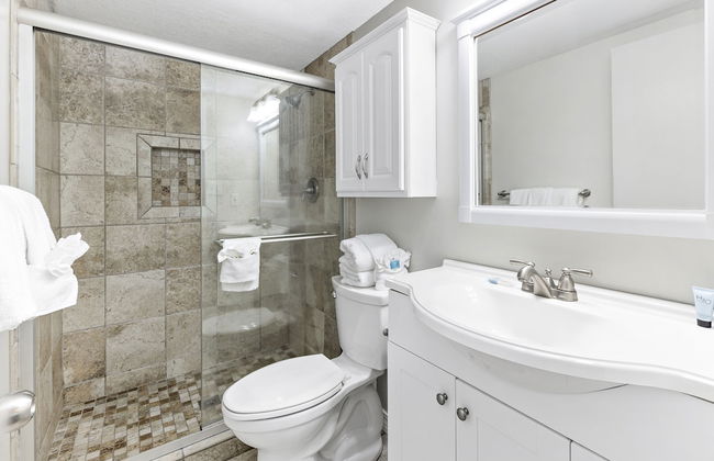 Harbor Place Condominiums by Hosteeva - Photo 79