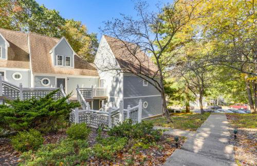 Golf Course Views and Pool Access! Norwich Studio - Foto 23