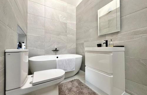 Luxury Duplex City Centre Apartment - Foto 25