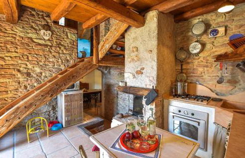 Amazing Home In Lamon With Wifi - Foto 15