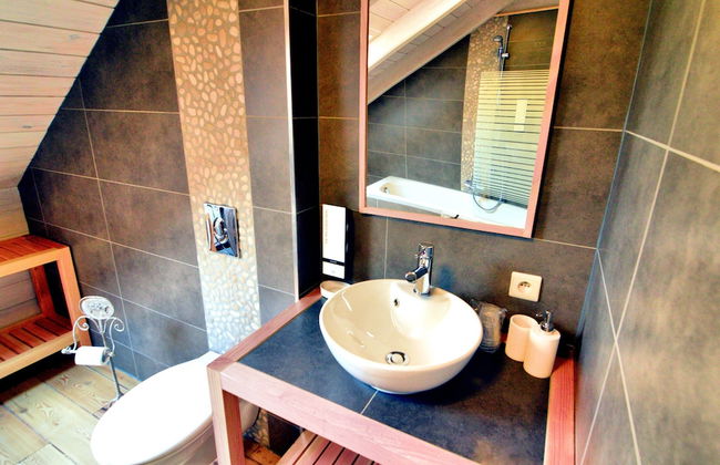 Luxurious Villa with Sauna, Hot Tub, Recreation Room, Large Enclosed Garden - Foto 42