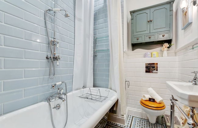 Bright Camberwell Georgian Apartment - Foto 1