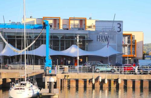 Stylish Marina Apartment with Stunning Views - Foto 4