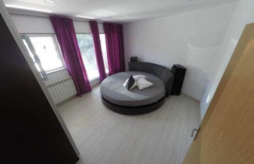 Casinha das Bonecas - Casa com Piscina Privada - Foto 42