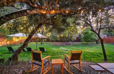 Grapevine Cottage by Avantstay Private Vineyard + Outdoor/indoor Living + Firepit + Minutes to Glen Ellen - Foto 15
